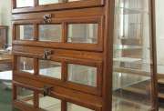 Verkaufsvitrine Schmuckvitrine Schubladenvitrine Juwelier Vitrine Schauvitrine